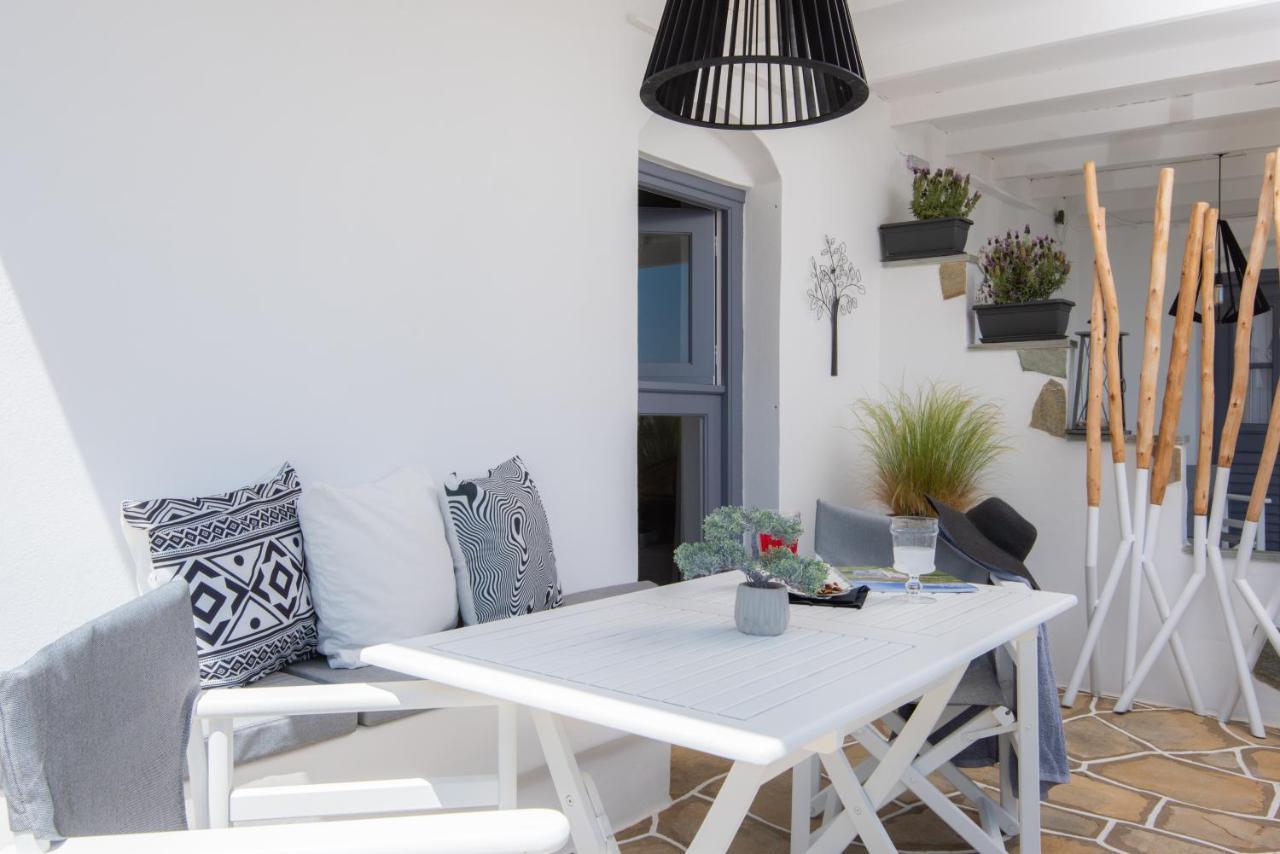 Miles Away Luxury Apartments Platis Gialos  Exterior photo