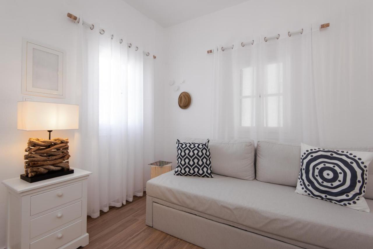 Miles Away Luxury Apartments Platis Gialos  Exterior photo