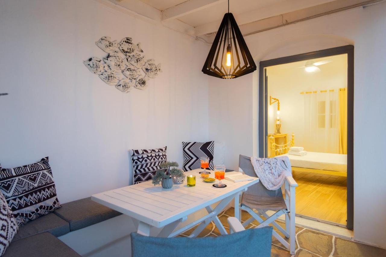 Miles Away Luxury Apartments Platis Gialos  Exterior photo