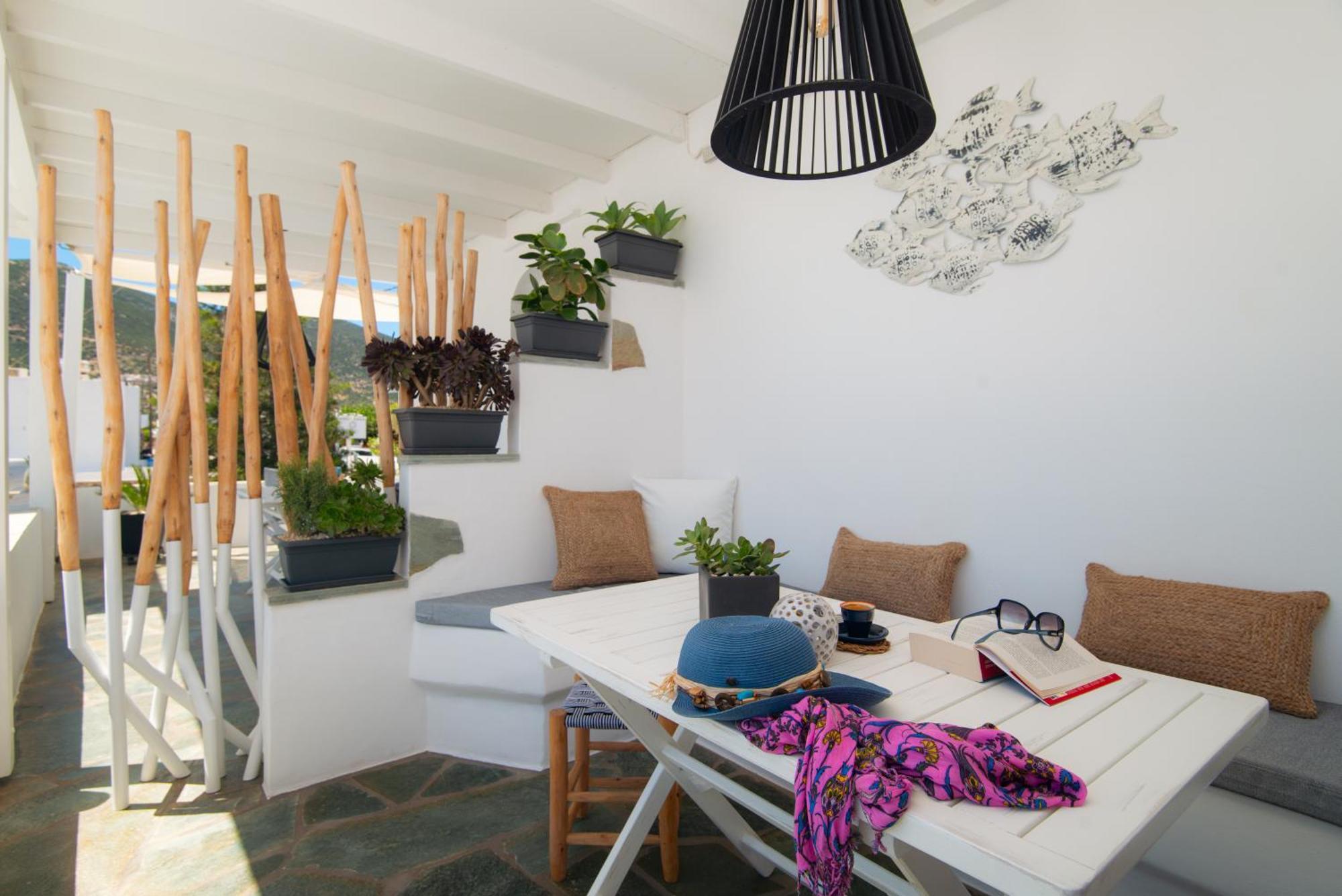 Miles Away Luxury Apartments Platis Gialos  Exterior photo