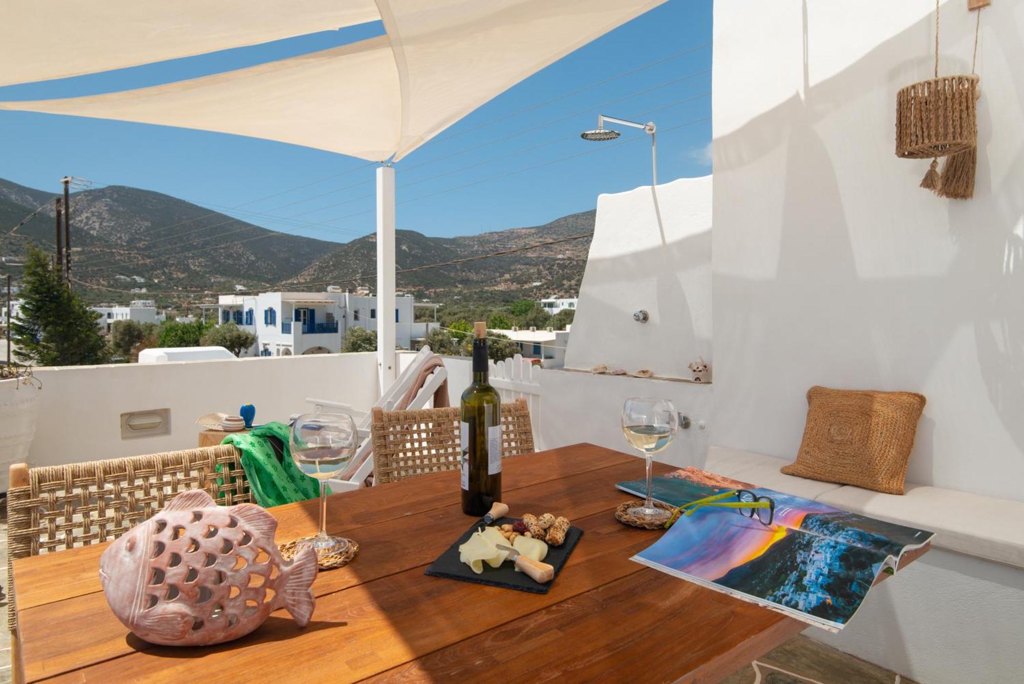 Miles Away Luxury Apartments Platis Gialos  Exterior photo