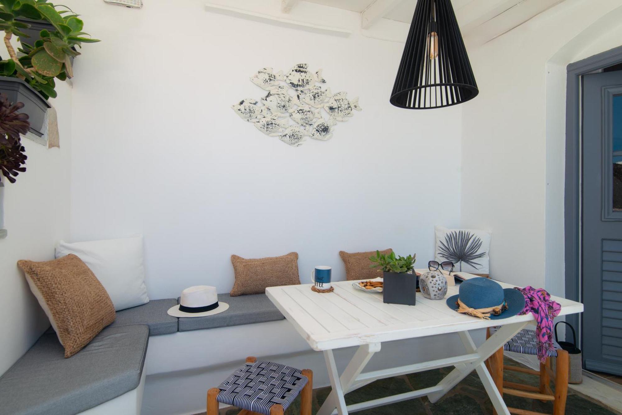 Miles Away Luxury Apartments Platis Gialos  Exterior photo